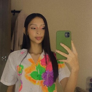 Esnay_petitee avatar
