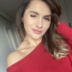 TheAnna avatar