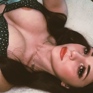 Zoeyava avatar