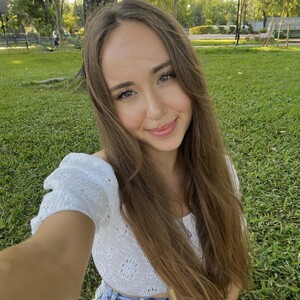 Blushyanna avatar