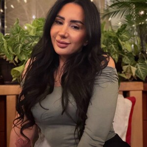 Annarhodes avatar