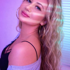 BlondieEve