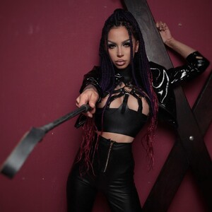 EllyaBlack