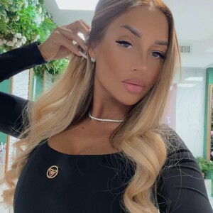 LovingBlondie