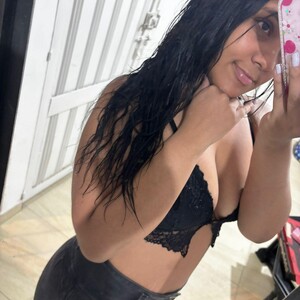 Nicoleee_