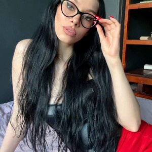 Olivia_Sky_