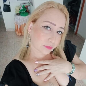 Vickyy