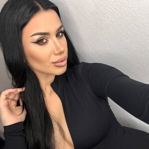 Jenna_Dayy