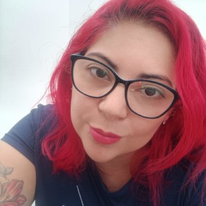 Abigail_curvy