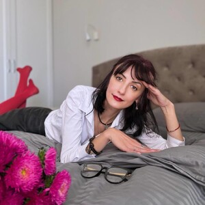 Dana_Hali