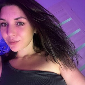 Hot_Kissss