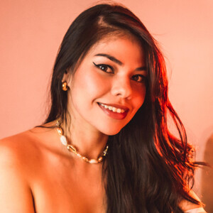 Caroline_Nsty