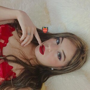 Emily_Derose