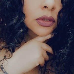 Hazel_Milf