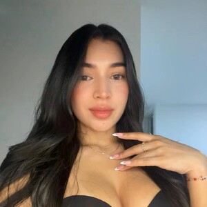 alexisbloomxo