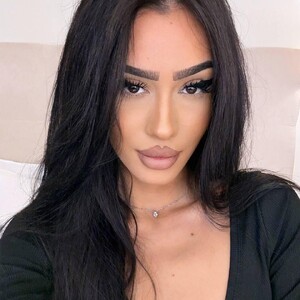 Chloeobril avatar