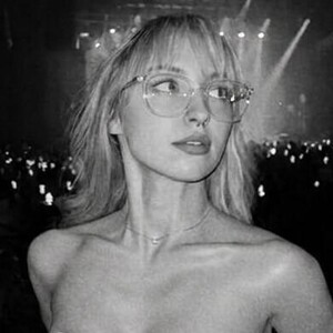 Gold_girll