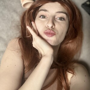 HotNicolle123