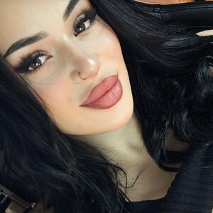 Ivy_belle_