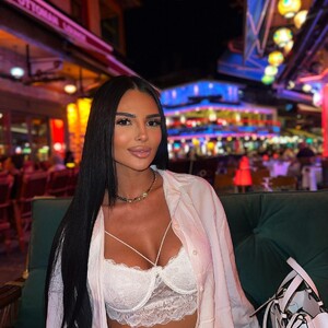 Britney_Charm