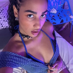 Hotviolets avatar