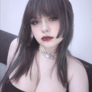 LovelyKriss avatar
