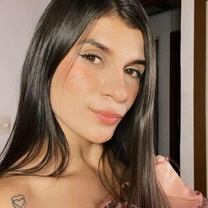 Honey_darcy
