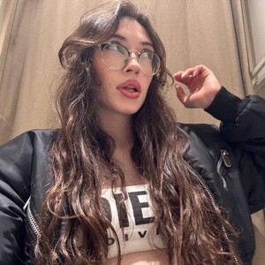 Kelly_Grey