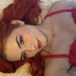 Miah_hilton2