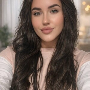 AminaBenson