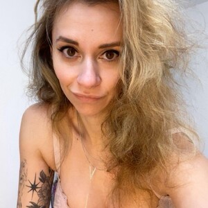 Emmagracee_