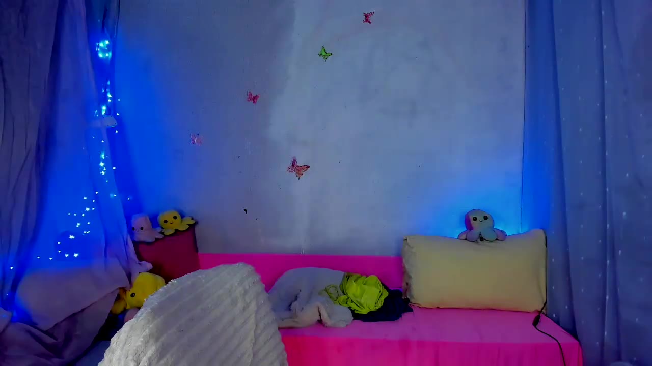 YourLizzyDoll— 2026-07-29 20:44· deepthroat, shaved, slim· 1280×720· 573.9 MiB