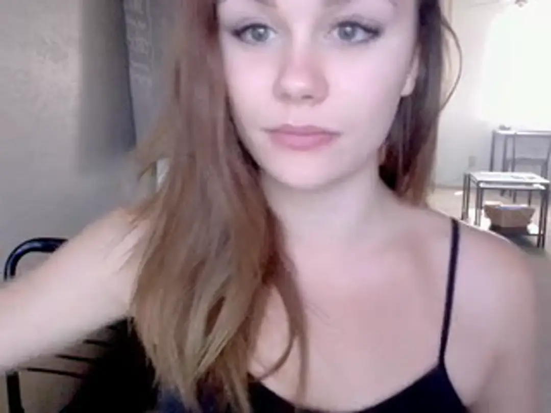 LovelyLittleL show preview