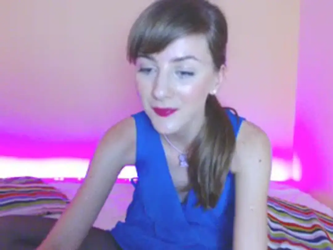 CuddleEmily show preview