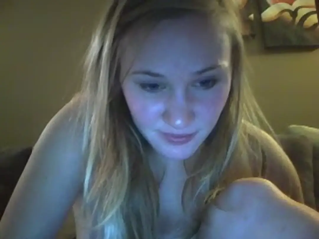 SexyBetsy606 show preview