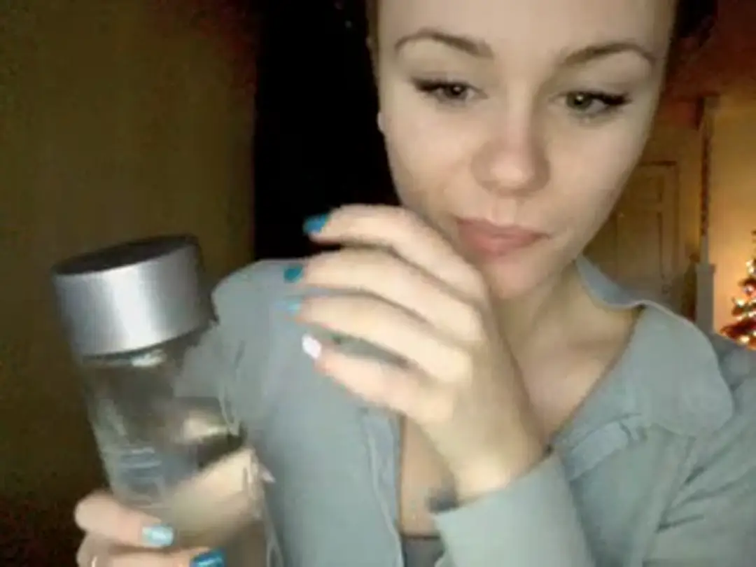 LovelyLittleL show preview