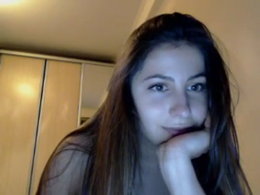 JulyJulyxx show preview