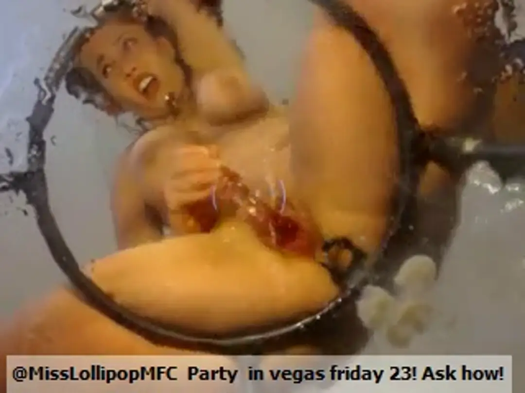 LaceyRoyce show preview