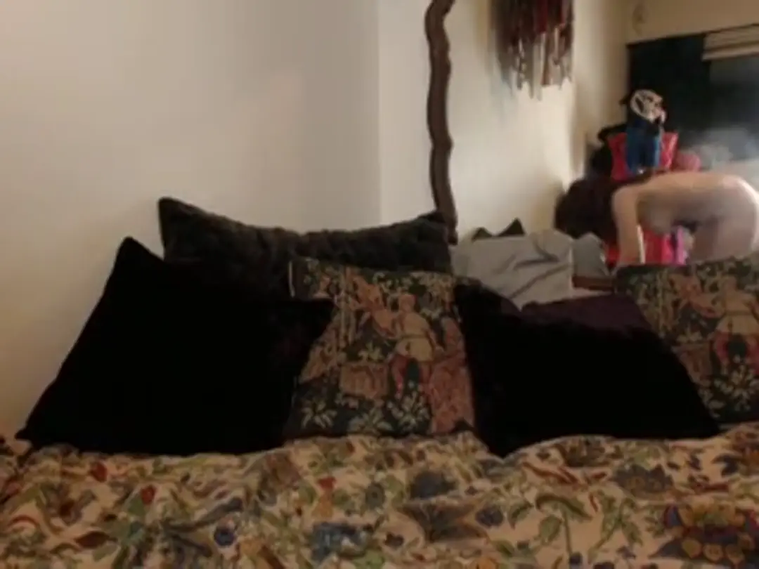 MargauxSwan video #70125