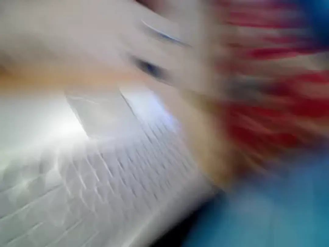 KhloeNxtDoor show preview