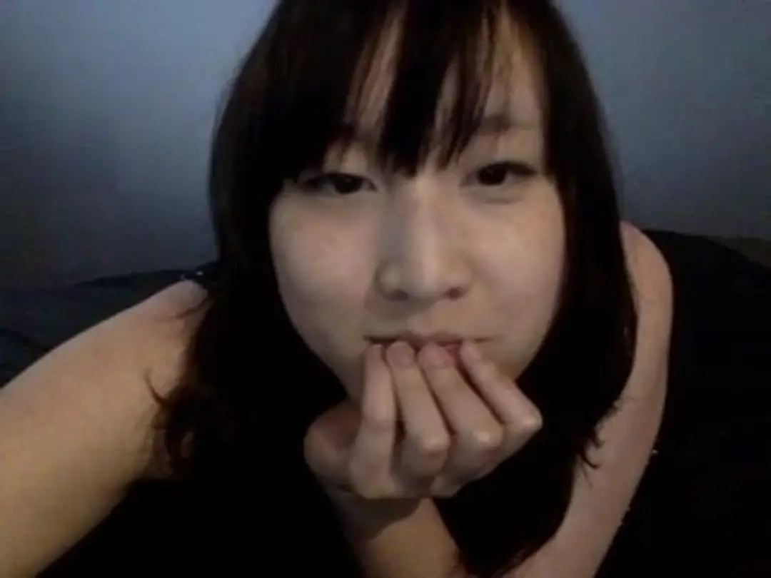 YellowGLO show preview