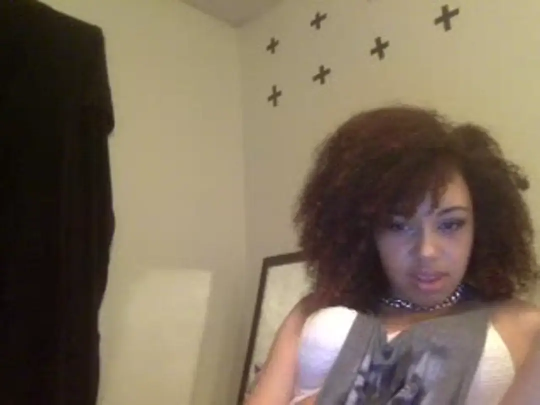 SoftLips show preview