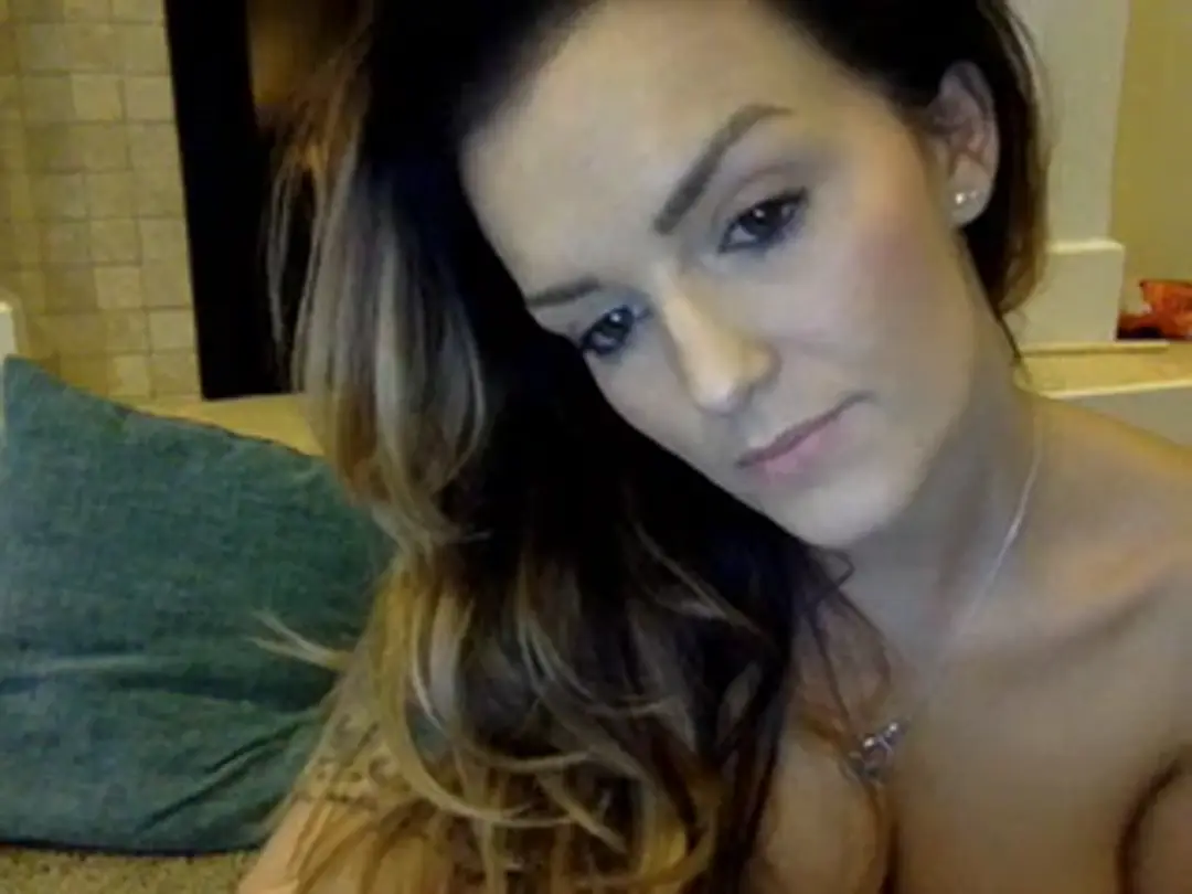 MsCheeks show preview