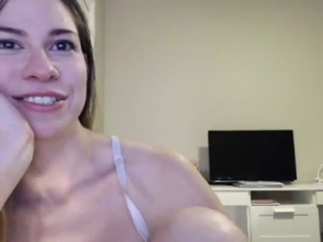 AshleyAlban show preview