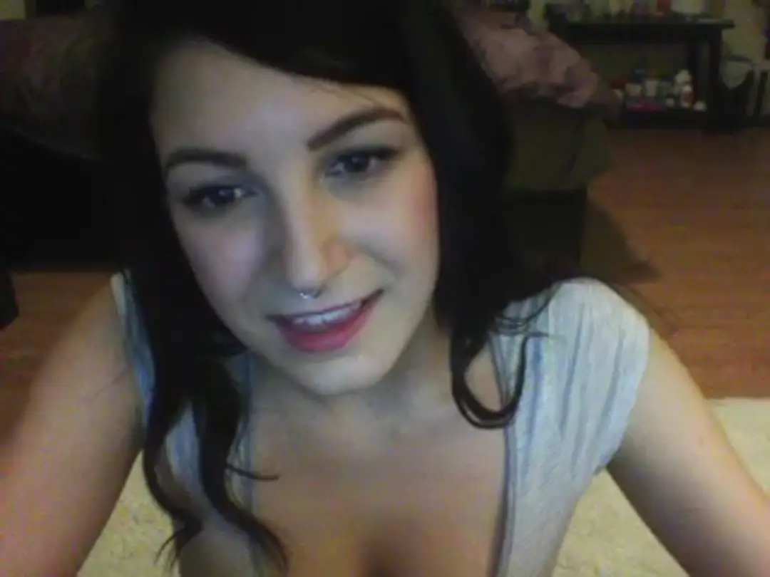 JustViolet show preview