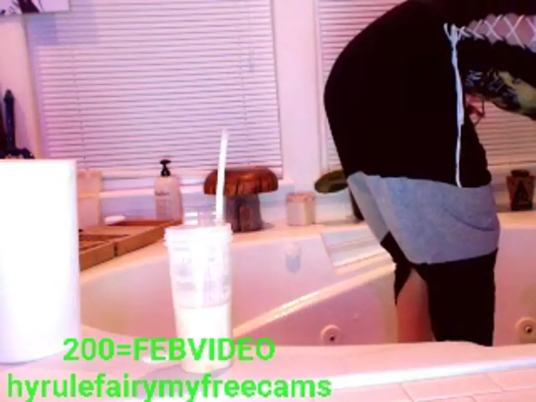 CamgirlEXE show preview