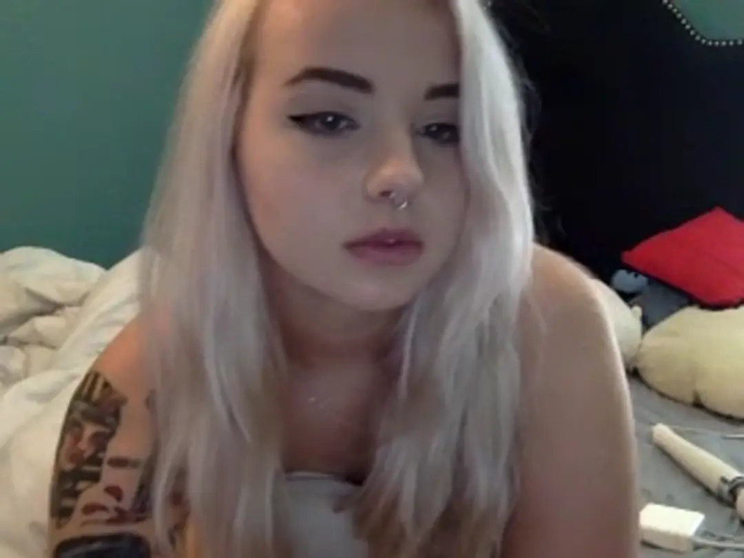 Lux_Sweet show preview