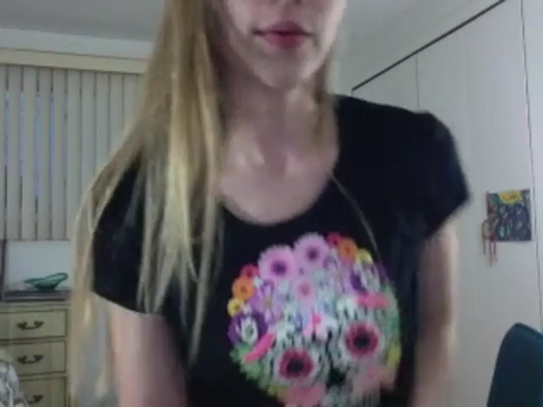 NaturallyReal show preview