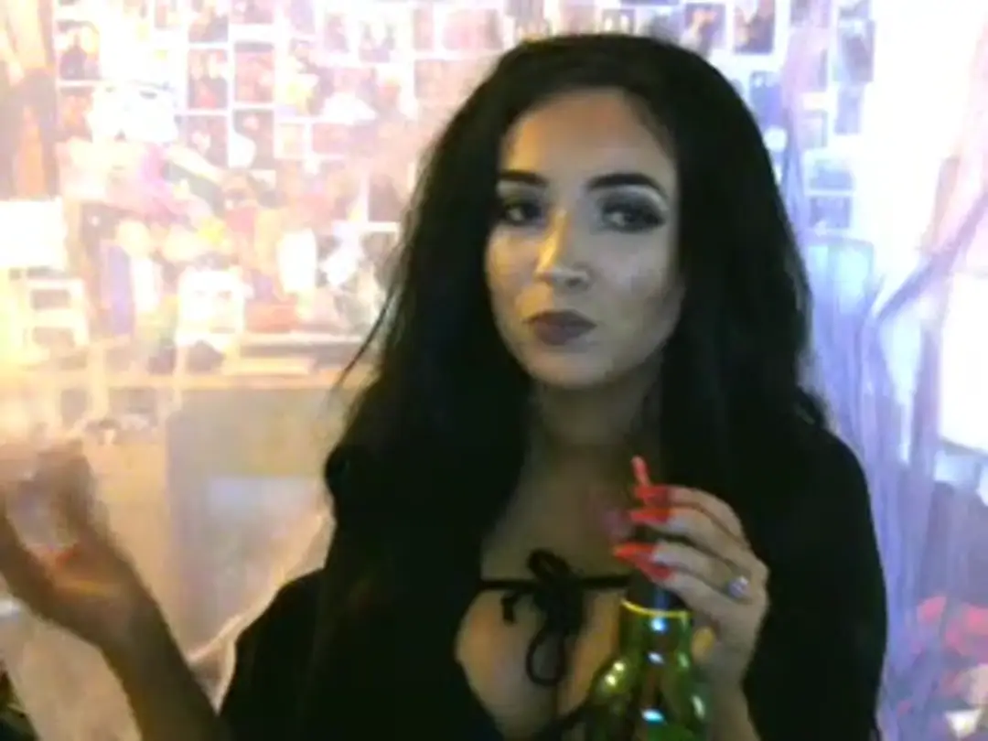 Ciaobellaa show preview