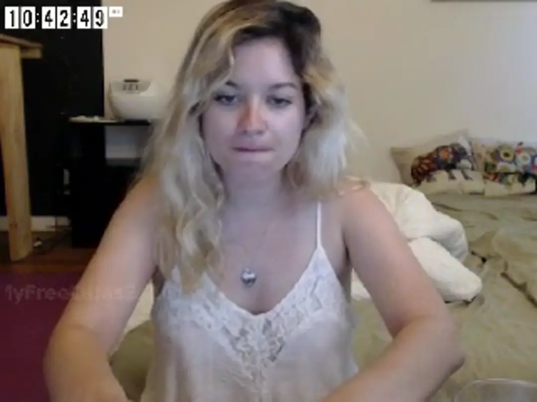 Video #79031 by PoppyBryers